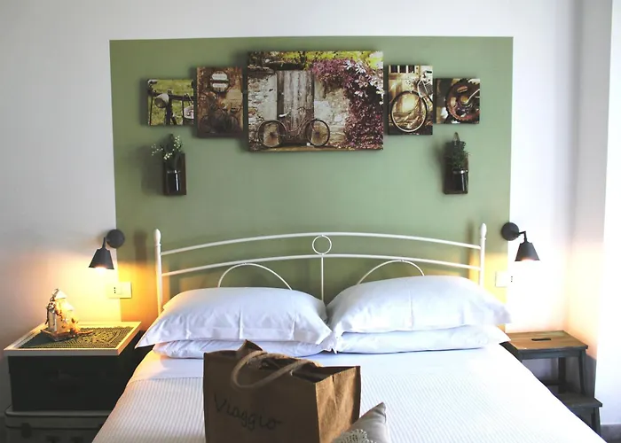 B&B Casa Del Faro Sanvallero Adults Only