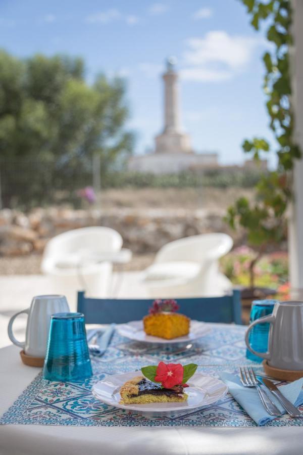 Casa Del Faro Sanvallero Bed & Breakfast